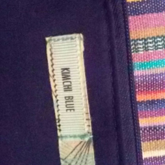 Kimchi Blue Mini Crossbody Purse w/Chain Strap EUC - Picture 4 of 4